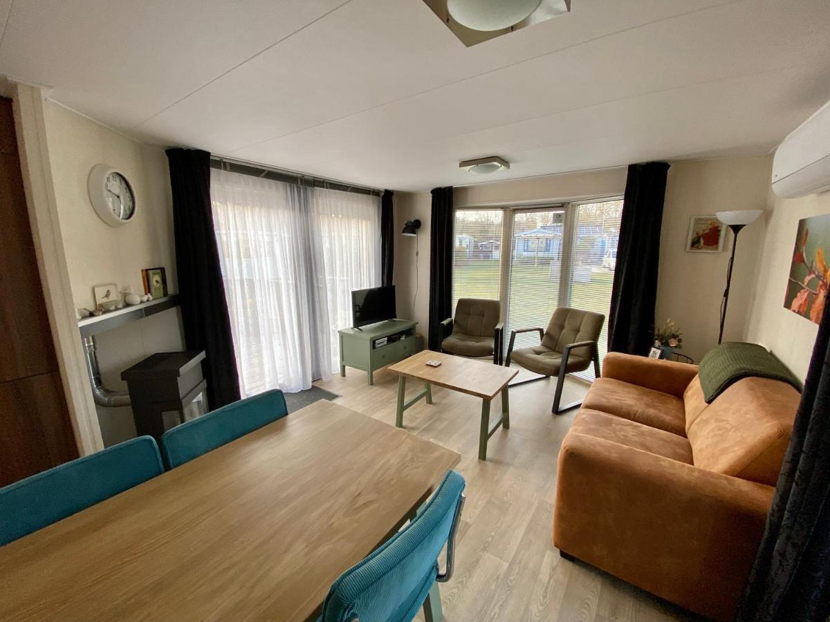 Chalet De Huismus Rijs Zewnętrze zdjęcie